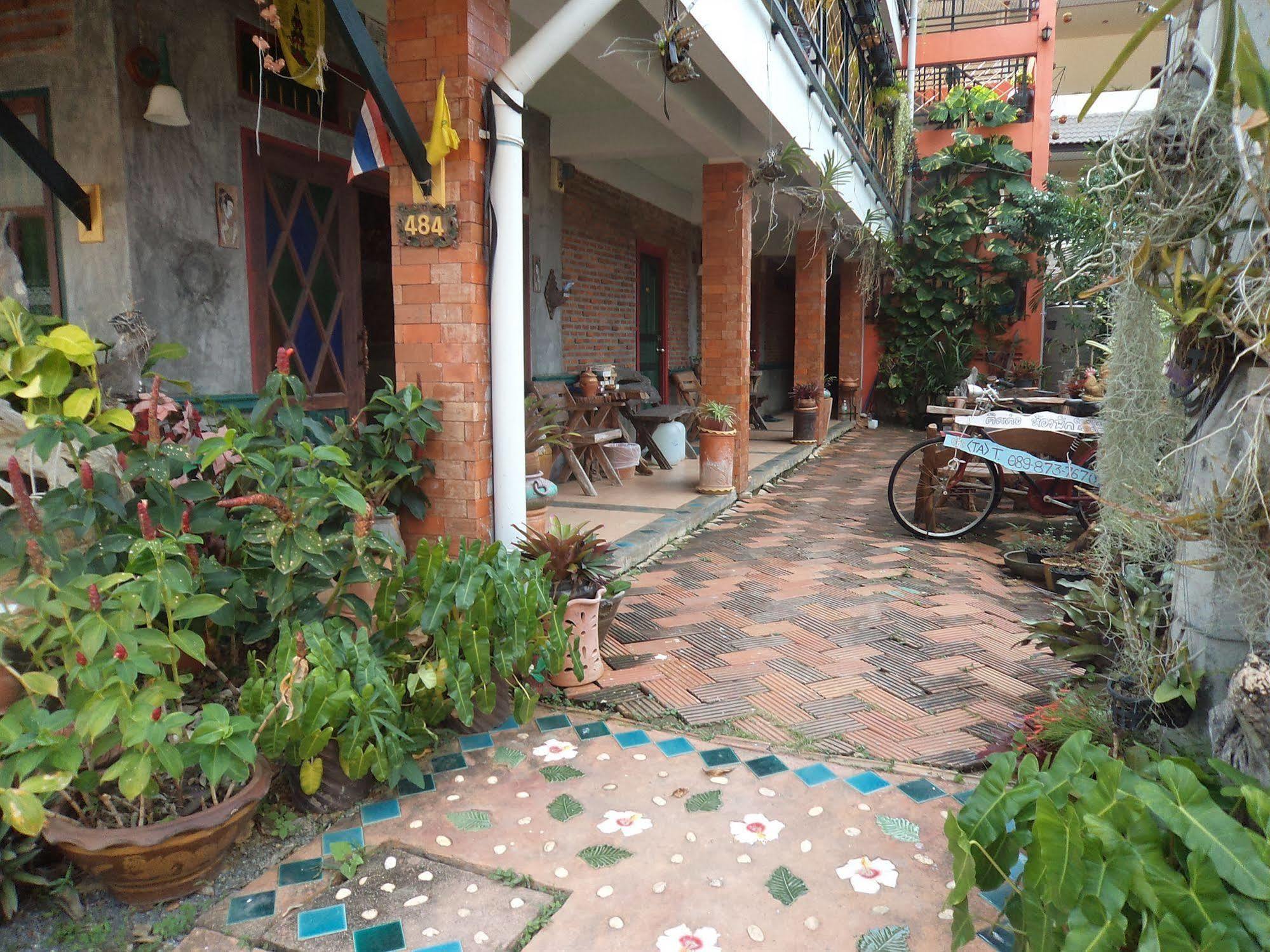 Baan Por Jai Hotel Koh Lanta Bagian luar foto